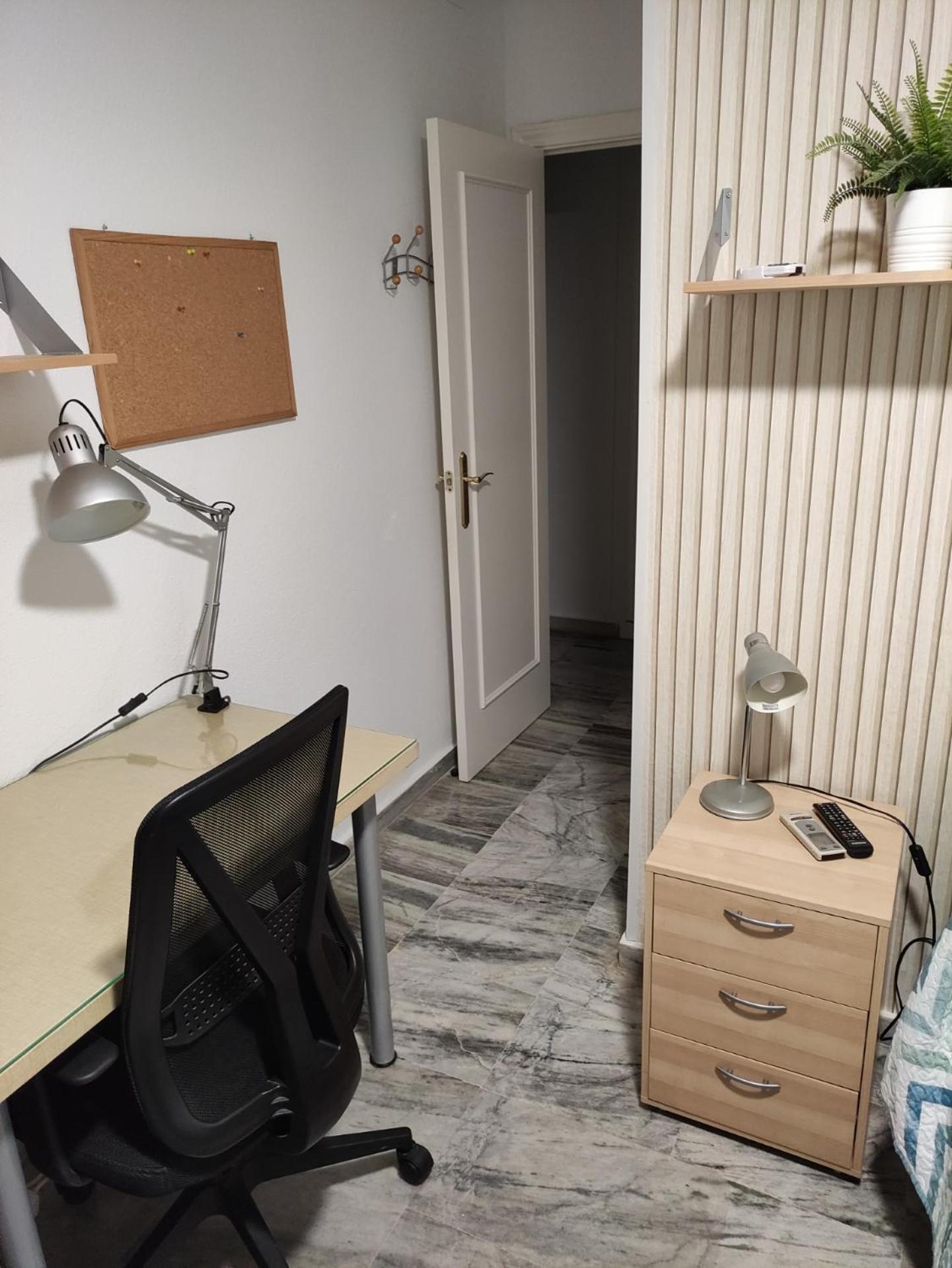 Habitacion Particular Con Bano Privado Севиля Екстериор снимка